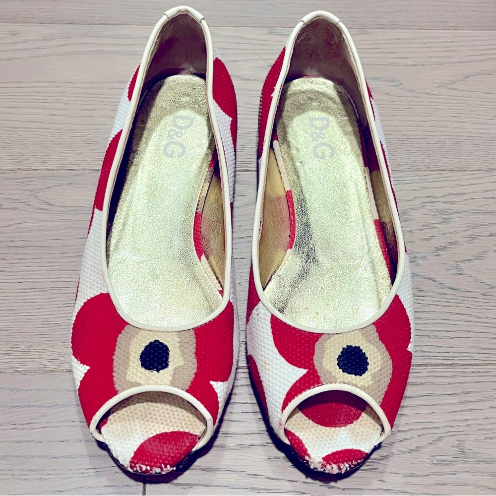 Dolce & Gabbana Poppy flats